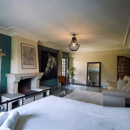 빌라 Lisbon Coastal Retreat