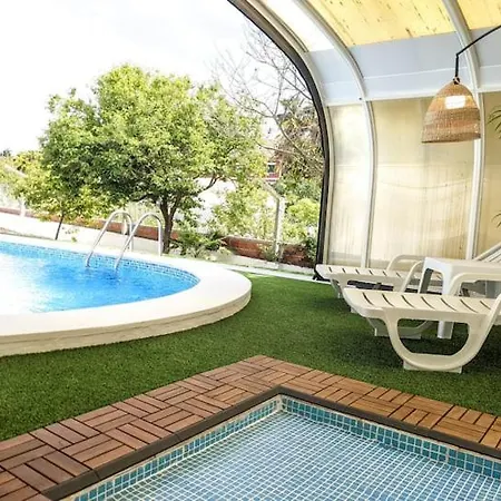 Lisbon Coastal Retreat Costa da Caparica